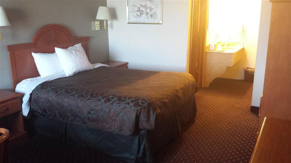 Americas Best Value Inn Burns Bilik gambar