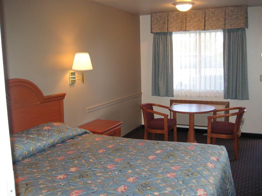 Americas Best Value Inn Burns Luaran gambar