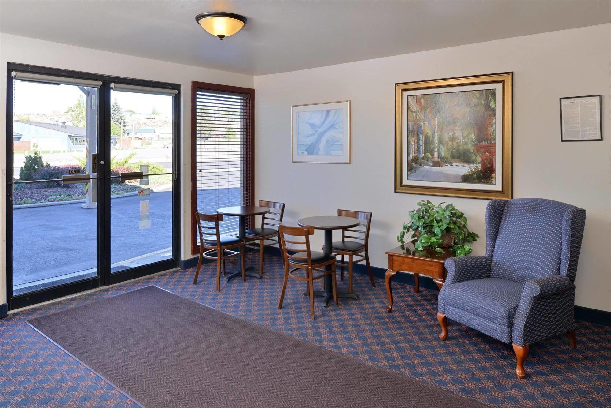 Americas Best Value Inn Burns Luaran gambar